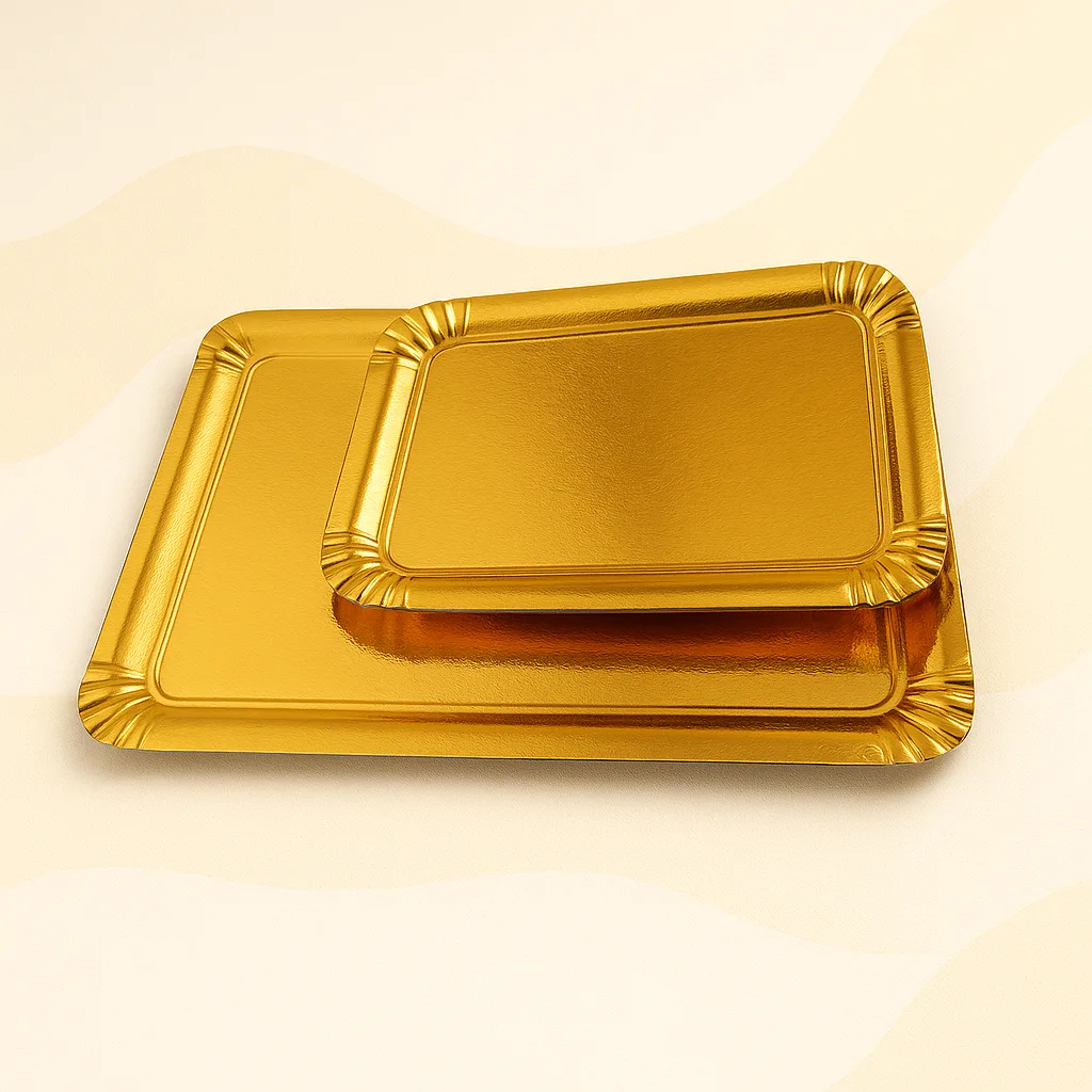 Plateaux en carton doré